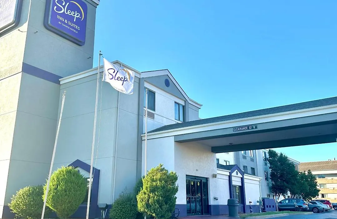 Sleep Inn & Suites Tulsa Central I-44-1